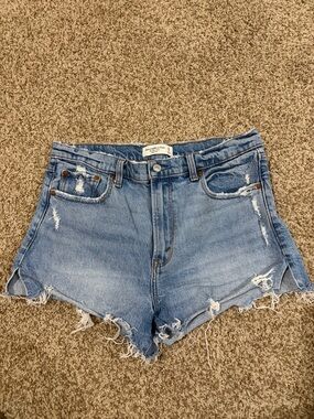High-Rise Distressed Denim Shorts - Light Blue